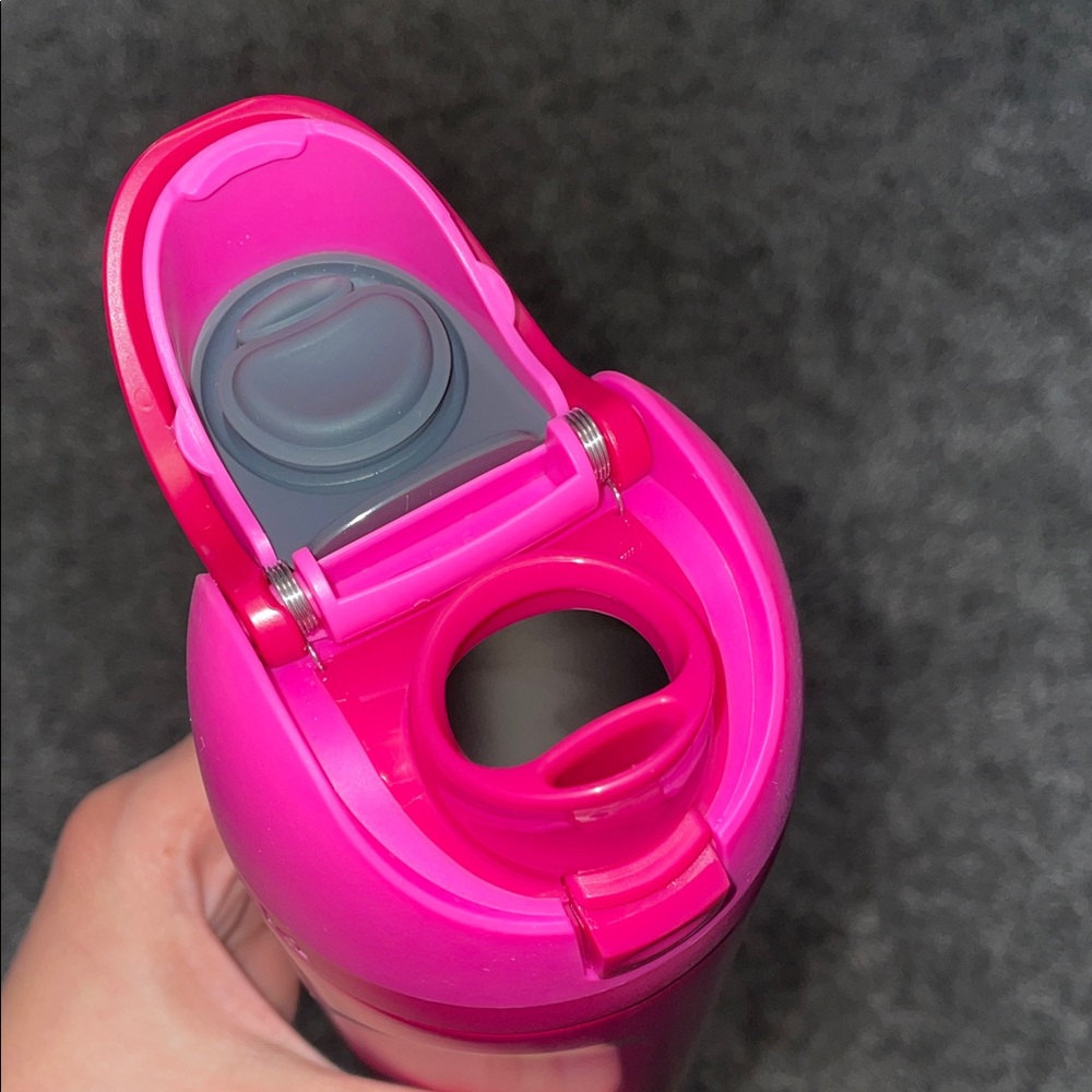 24oz FreeSip Owala Viral Pink ‘Read My Lips’ - Picture 4 of 5
